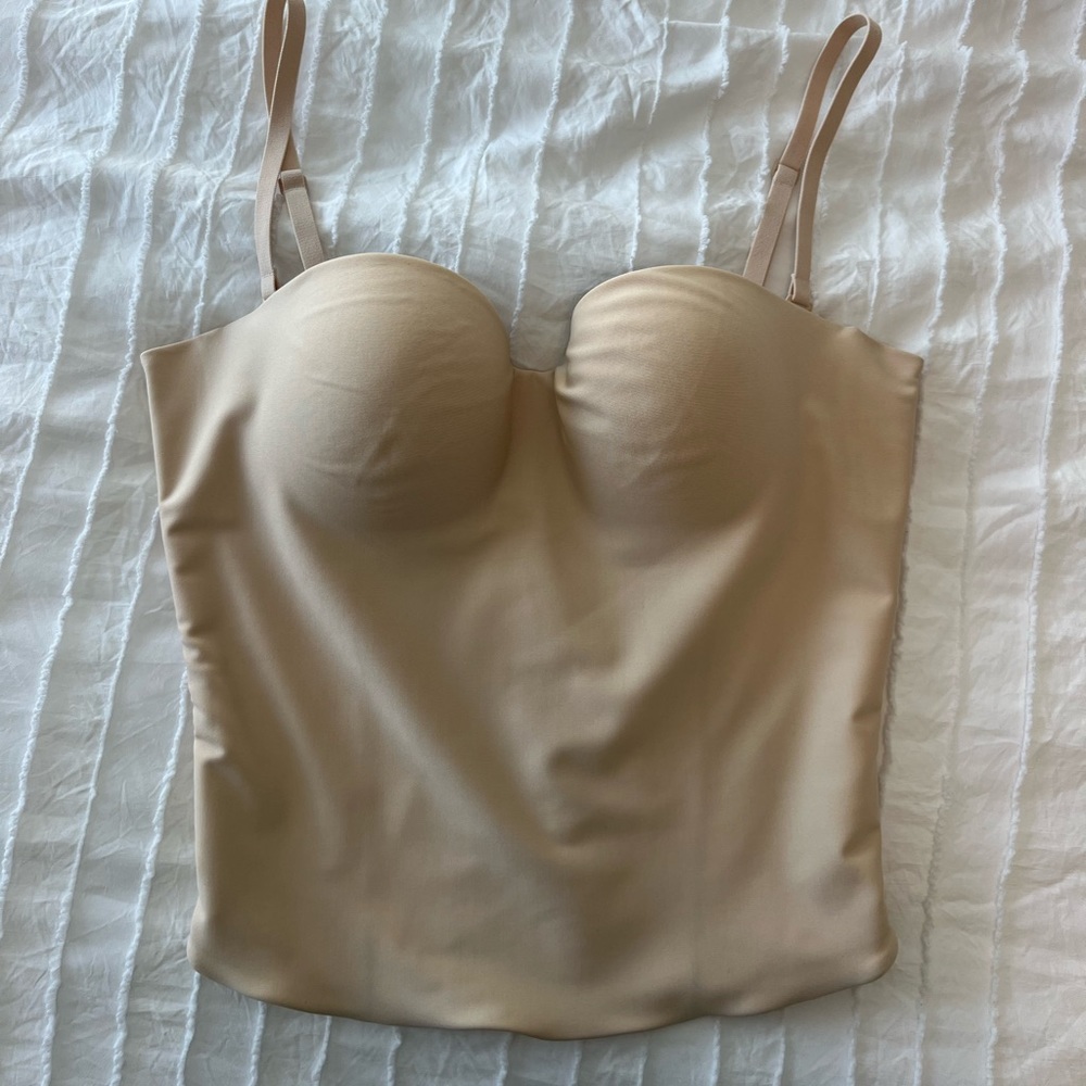SKIMS CORSET. SIZE M. BRAND NEW.